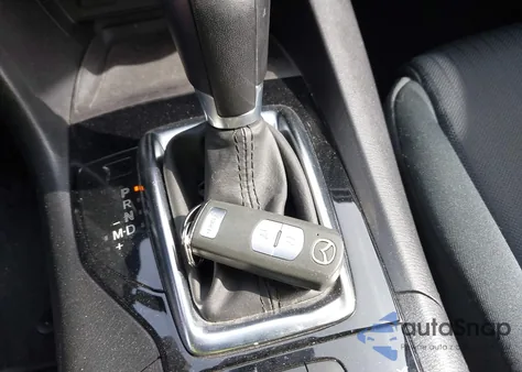 2015 Mazda Mazda3 I Sport z USA, uszkodzony, nr VIN JM1BM1K70F1220562